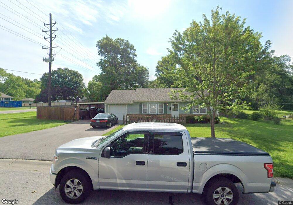 5101 Charles St, Shawnee, KS 66216 - photo 1