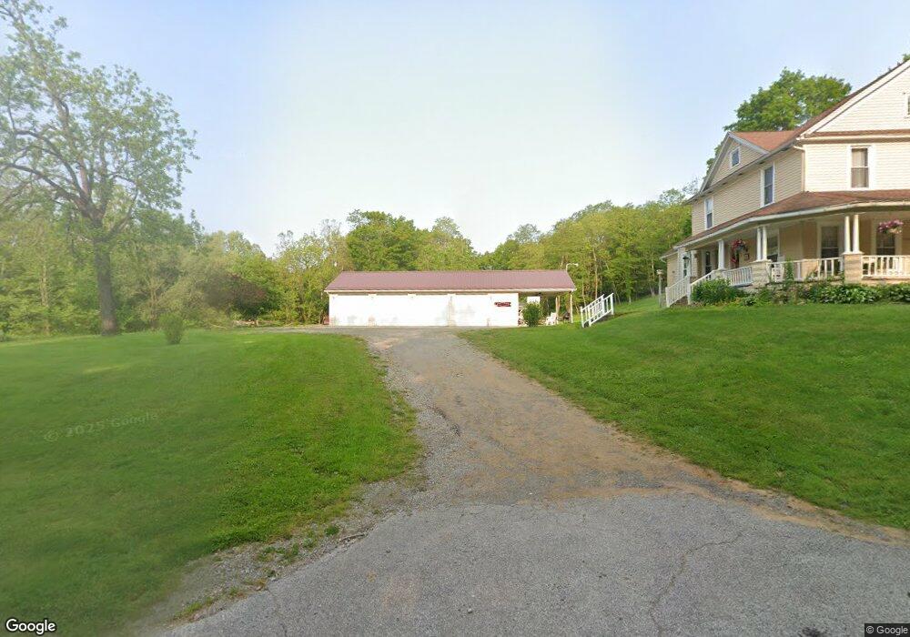 1039 Center Rd, Conneaut, OH 44030 - photo 1