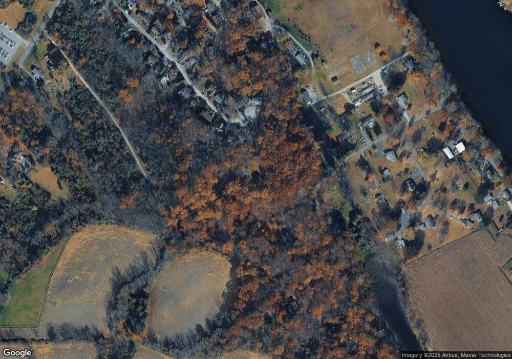 240 Fawn Ln, Mount Bethel, PA 18343 - photo 1