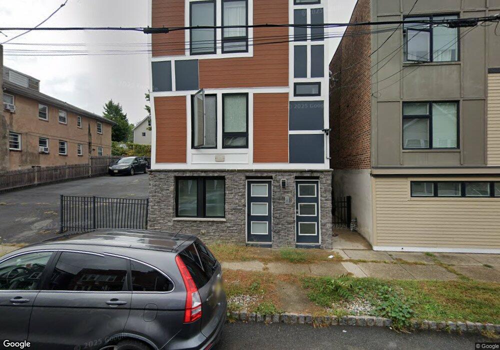 30 Wheeler St unit 3, Montclair, NJ 07042 - photo 1