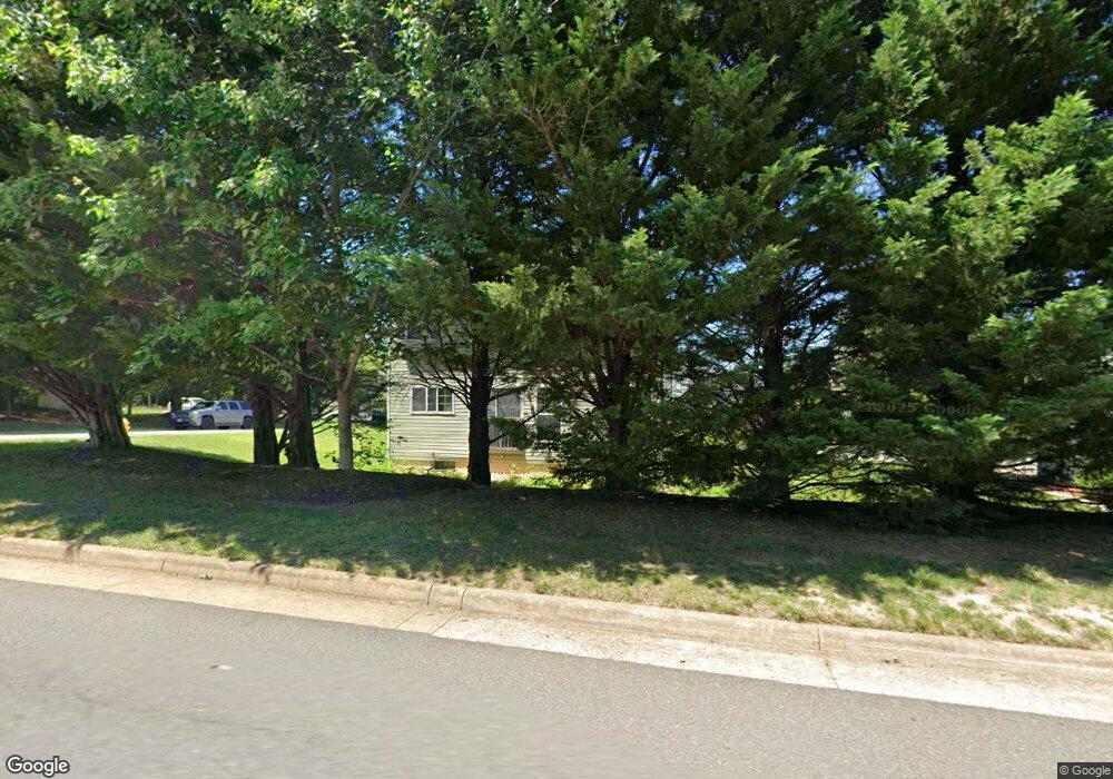 3000 Sassafras Tree Ct, Dumfries, VA 22026 - photo 1