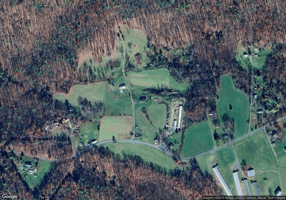 92 Job Ln, Basye, VA 22810 - photo 1