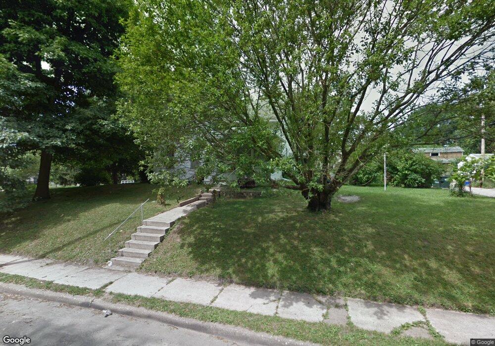 1210 N Fillmore St, Davenport, IA 52804 - photo 1