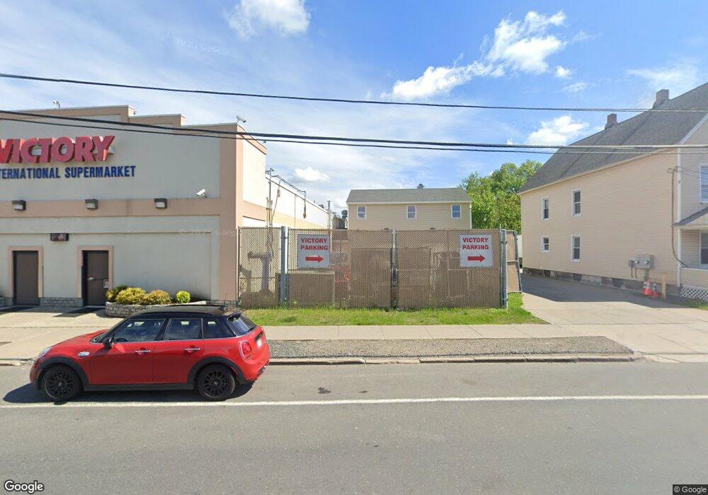 581 Union St, West Springfield, MA 01089 - photo 1