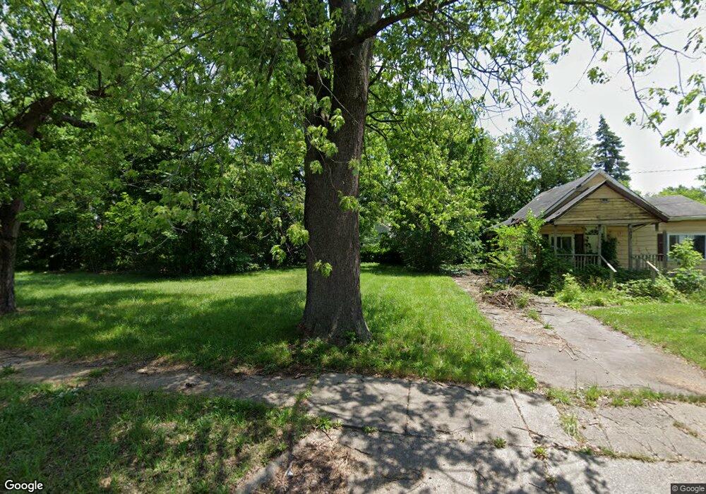 2013 Blades Ave, Flint, MI 48503 - photo 1