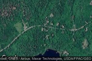 21 Pine Point Rd, Hope, ME 04847