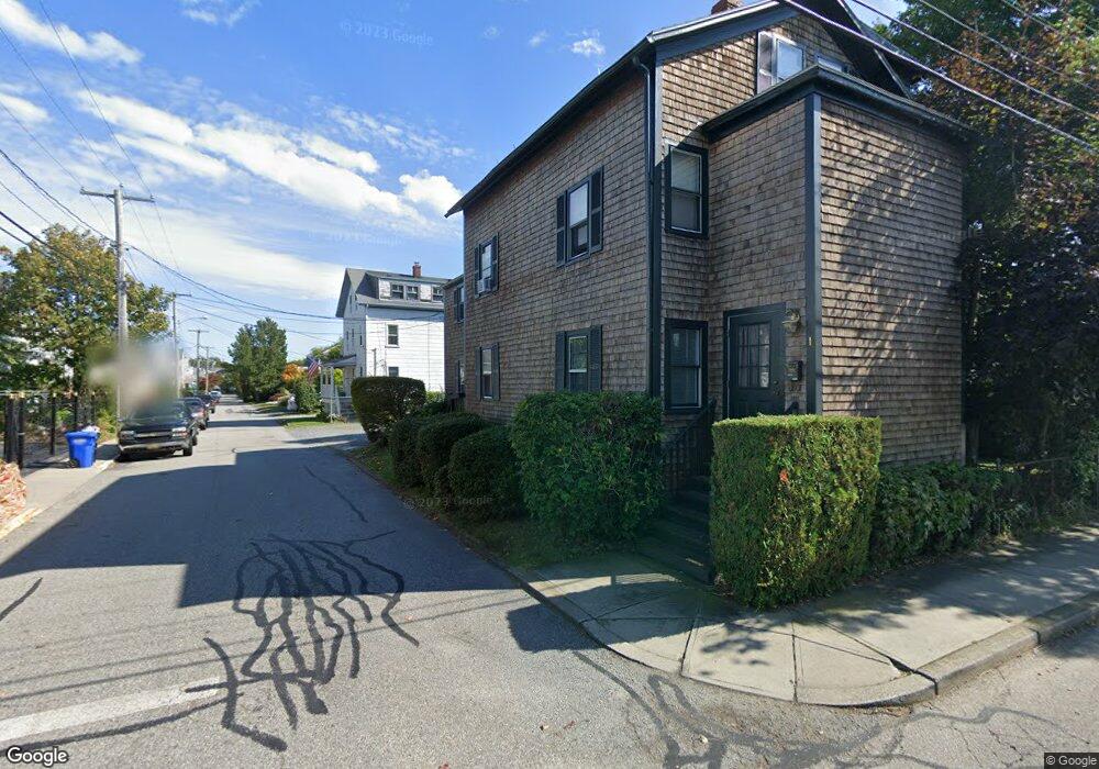 1 Weaver Ave, Newport, RI 02840 - photo 1