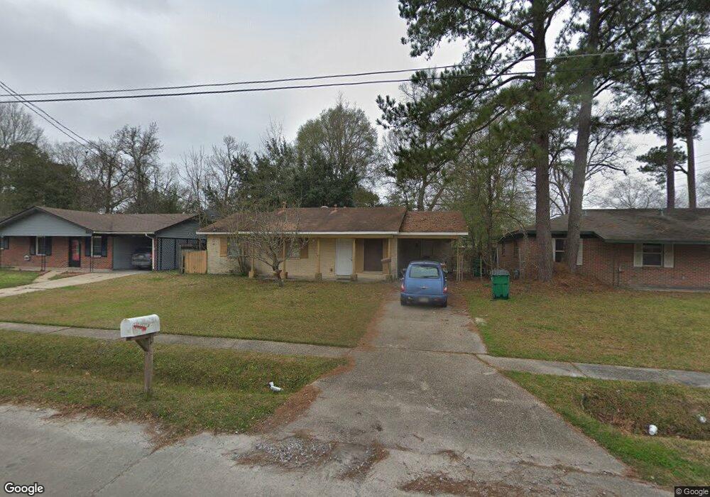 135 Meadowmoss Dr, Slidell, LA 70458 - photo 1