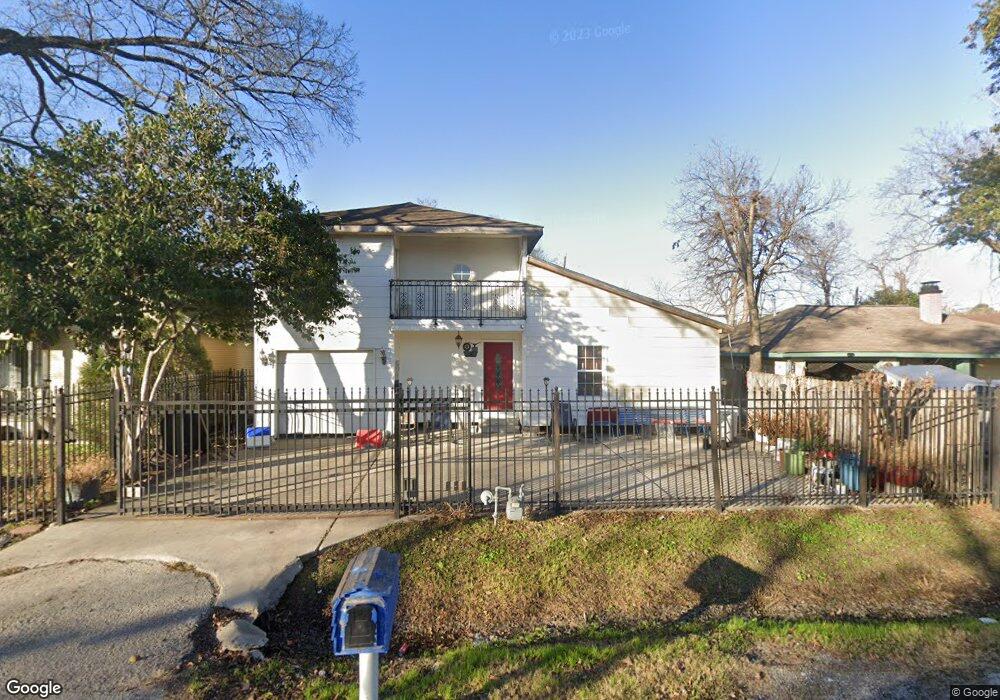 3413 Mooney Rd, Houston, TX 77093 - photo 1