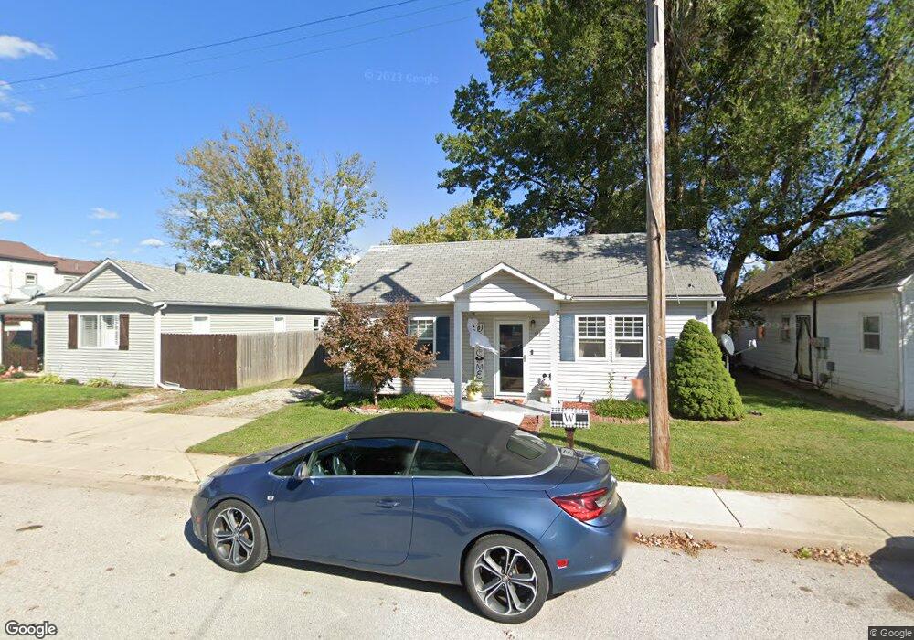 118 S Donk Ave, Maryville, IL 62062 - photo 1