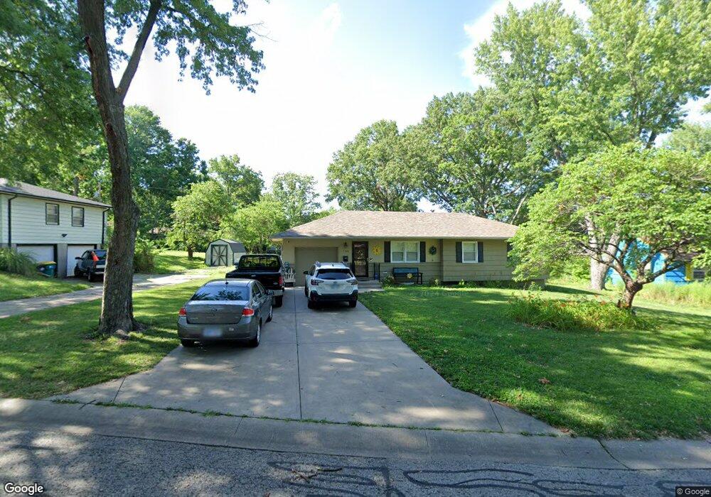 11726 W 54th Terrace, Shawnee, KS 66203 - photo 1