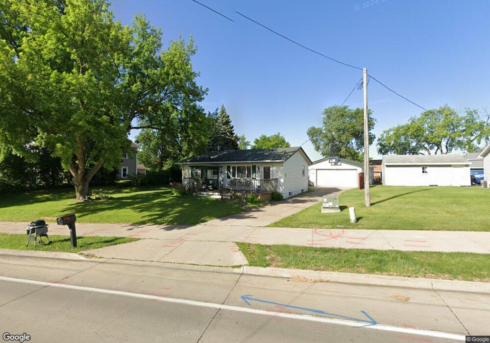 3822 Indianola Ave, Des Moines, IA 50320 - photo 1