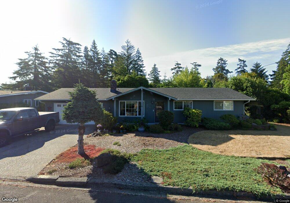 2370 17th St, Florence, OR 97439 - photo 1