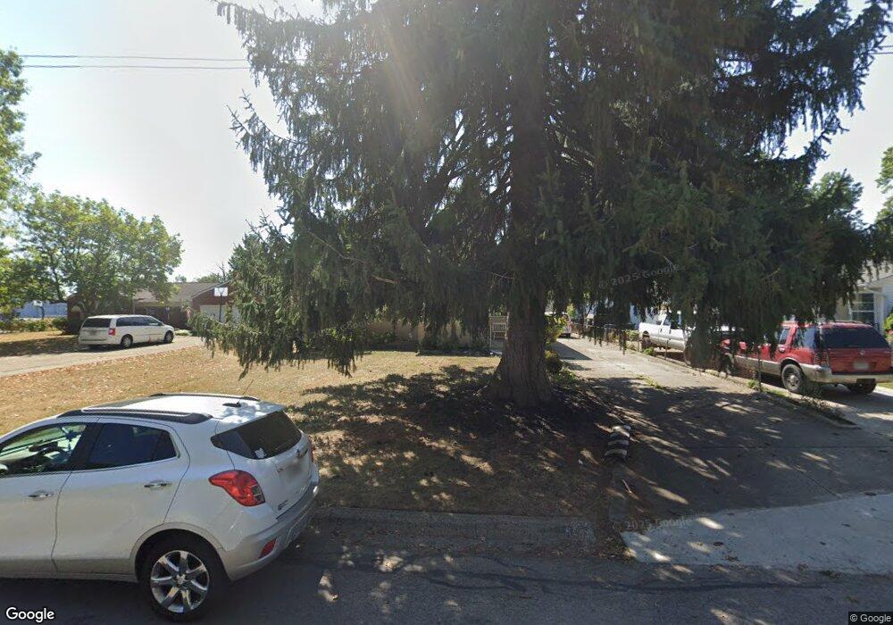 1347 Elmore Ave, Columbus, OH 43224 - photo 1