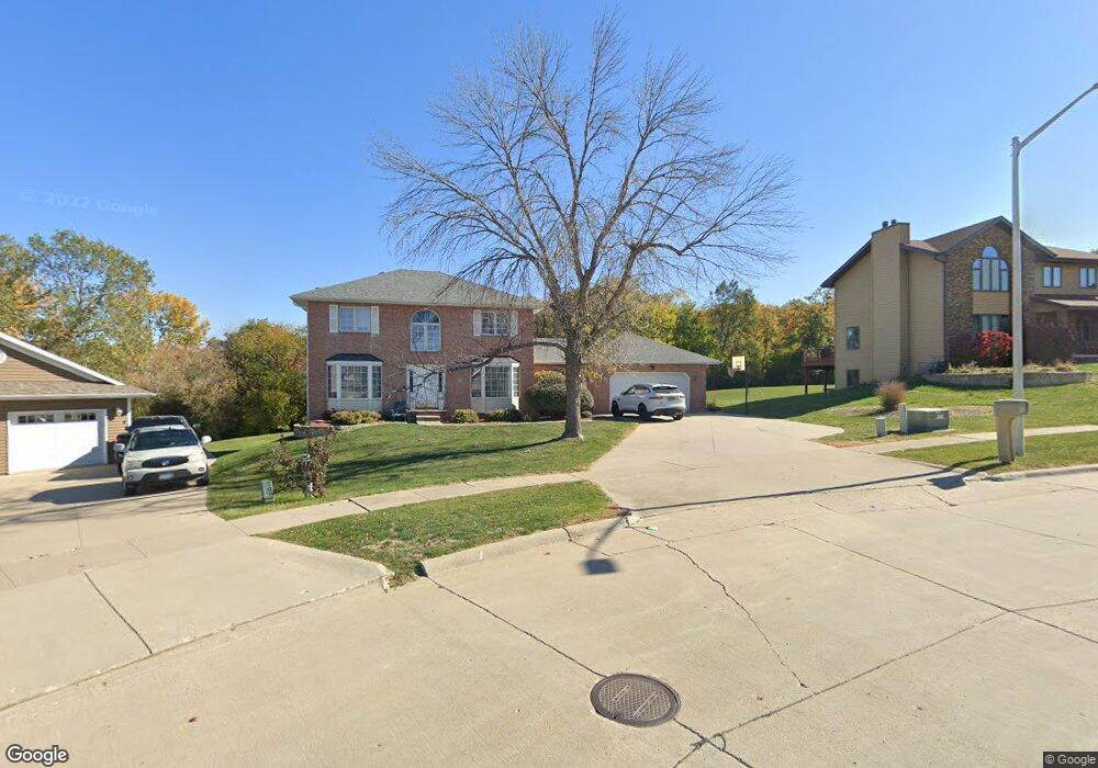 910 W 18th St S, Newton, IA 50208 - photo 1