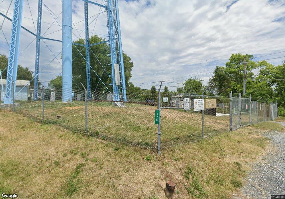 326 Banks Fort Rd, Strasburg, VA 22657 - photo 1