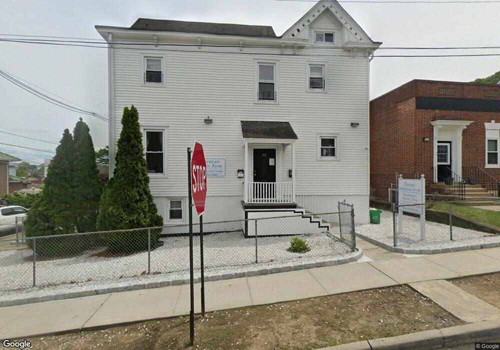 61 New Main St unit 201 mid level, Haverstraw, NY 10927 - photo 1