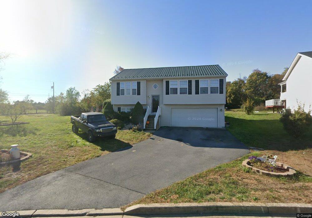 111 Freight Car Cir, Bunker Hill, WV 25413 - photo 1