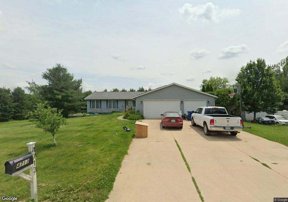 4713 W 60th St, Davenport, IA 52806 - photo 1