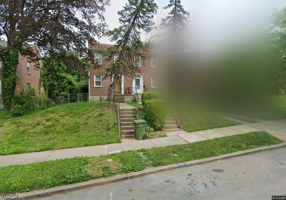 431 S Wickham Rd, Baltimore, MD 21229 - photo 1