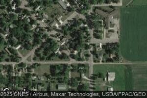 631 11th St, Heron Lake, MN 56137