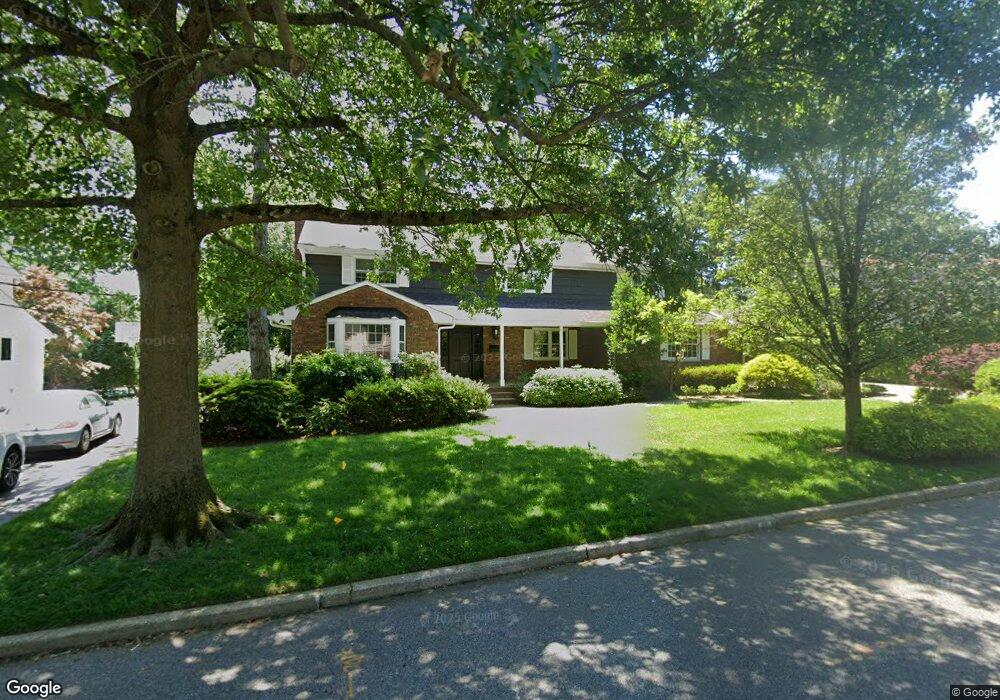 116 Hollywood Ave, Englewood Cliffs, NJ 07632 - photo 1