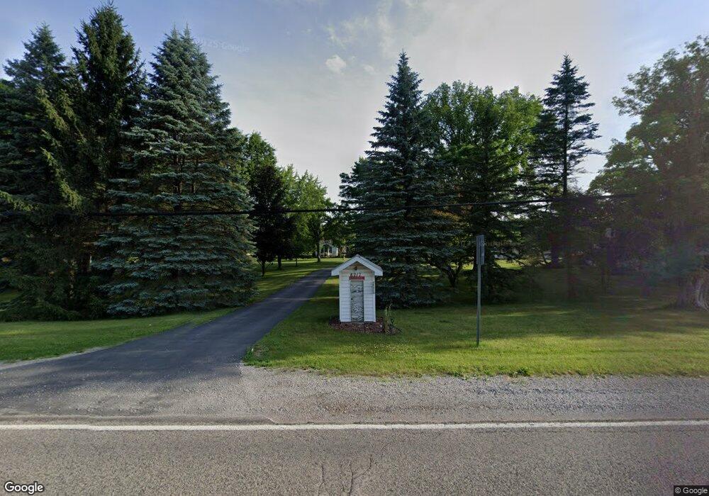 8217 E Coldwater Rd, Davison, MI 48423 - photo 1