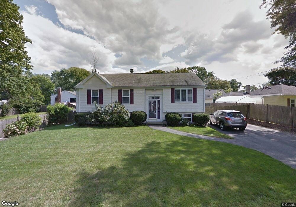 60 Poinsetta Ave, Weymouth, MA 02188 - photo 1