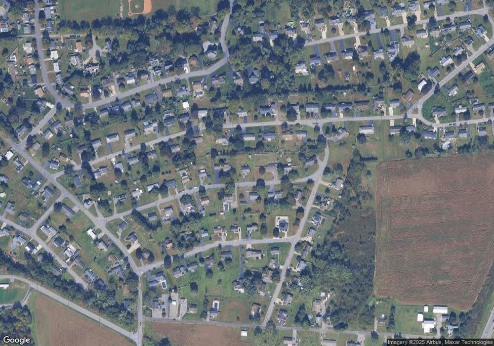 17 Honeysuckle Ln, Milton, PA 17847 - photo 1