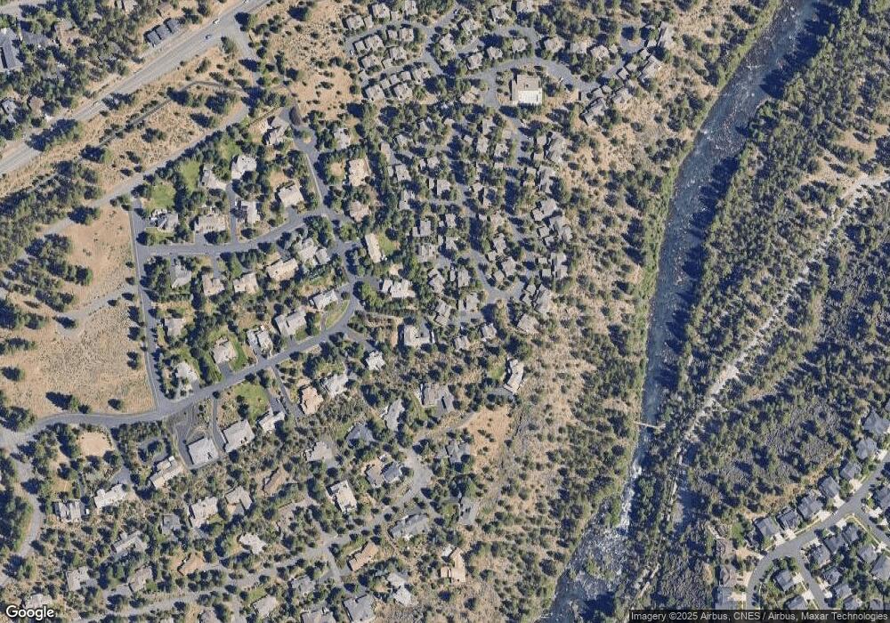 19645 Notch Rapid Ct, Bend, OR 97702 - photo 1