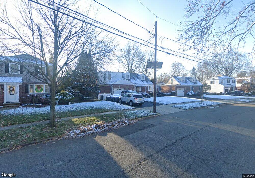 400 Oak Ave, River Edge, NJ 07661 - photo 1