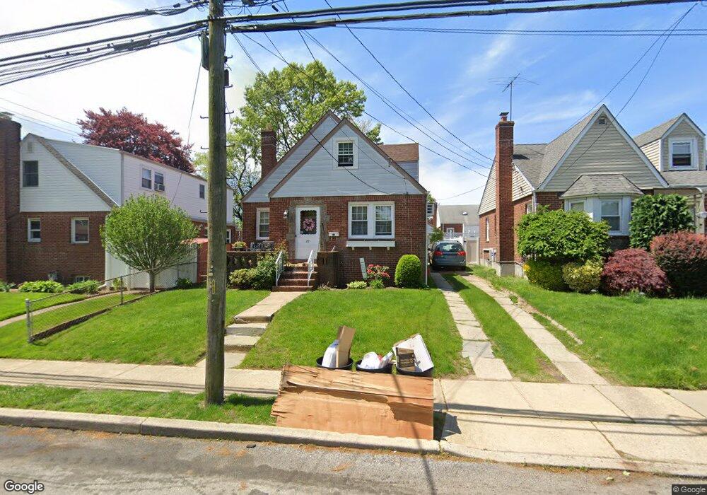 72 Jefferson St, Franklin Square, NY 11010 - photo 1
