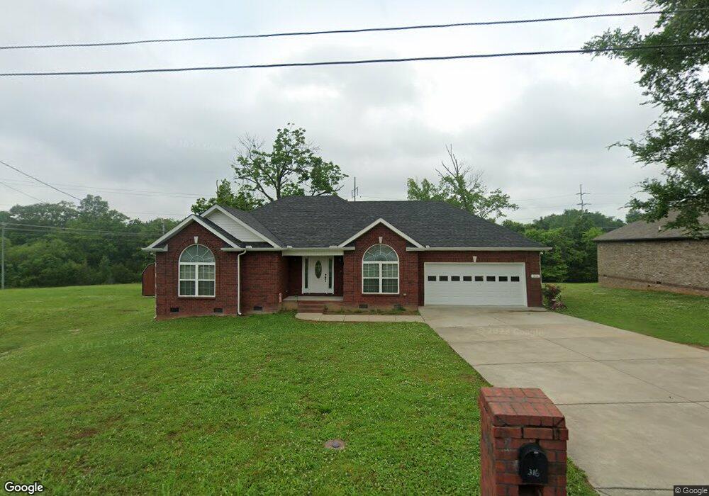 316 Shelby Cir, Shelbyville, TN 37160 - photo 1