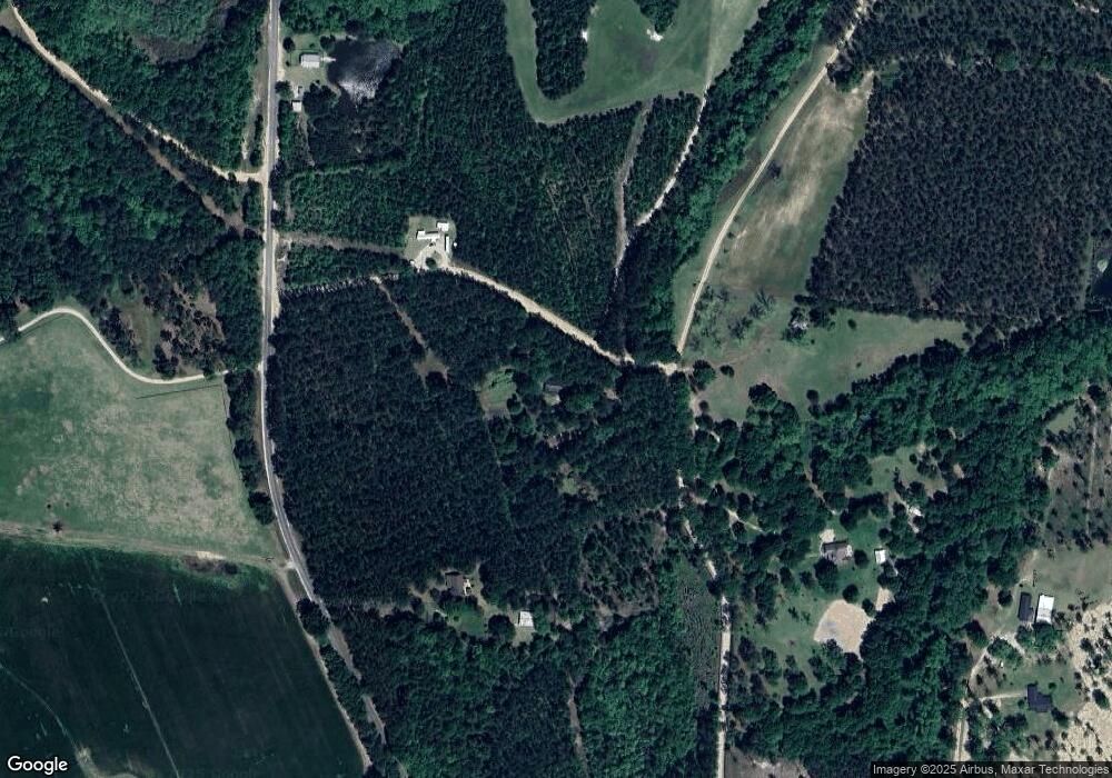 152 Rogers Cir, Claxton, GA 30417 - photo 1