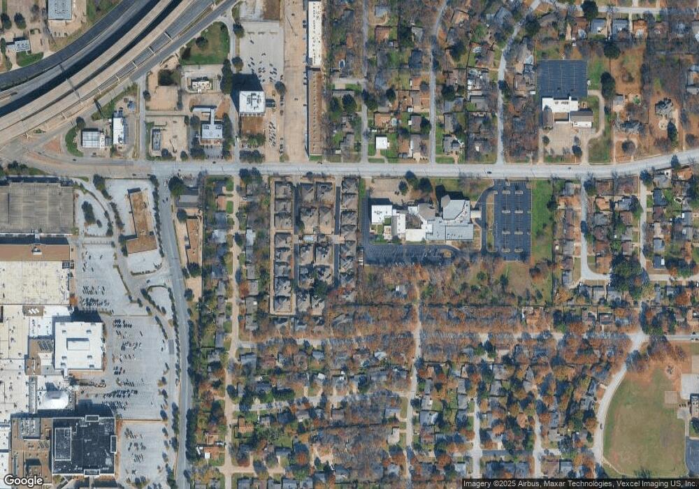 1218 Woodland Park Dr, Hurst, TX 76053 - photo 1