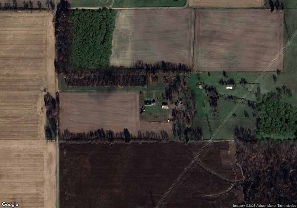 669 S Hardy Rd, Covington, IN 47932 - photo 1