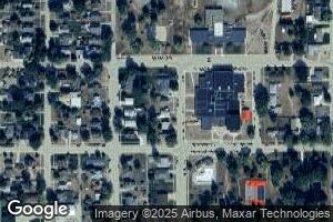 206 N Maple St, Plainview, NE 68769