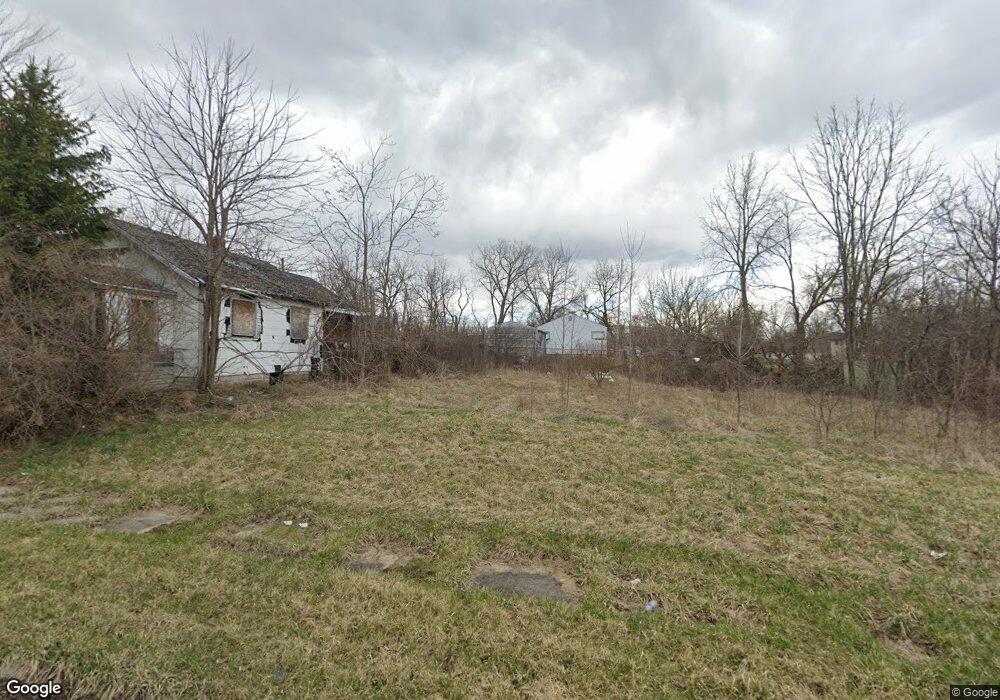 1021 E Lorado Ave, Flint, MI 48505 - photo 1