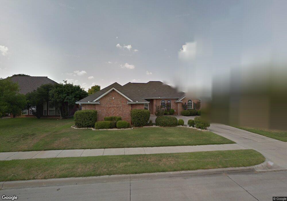 9121 Trail Wood Dr, North Richland Hills, TX 76182 - photo 1