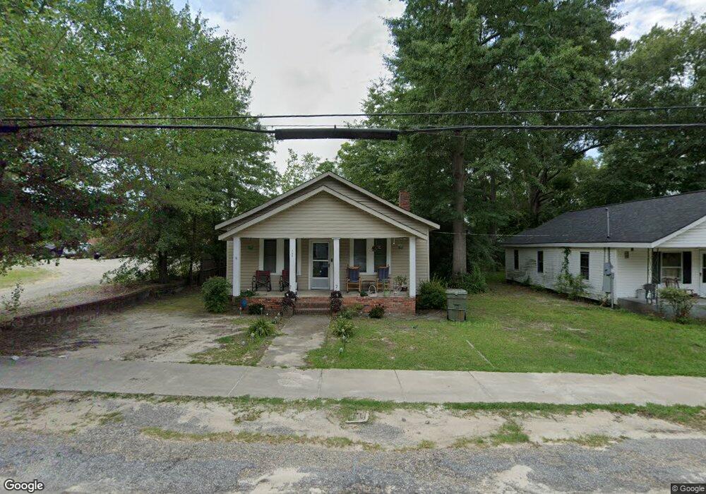 705 Walnut St, Camden, SC 29020 - photo 1