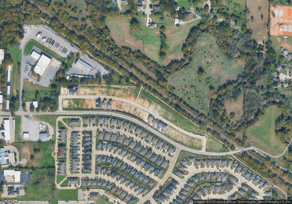 933 El Dorado St, Weatherford, TX 76086 - photo 1