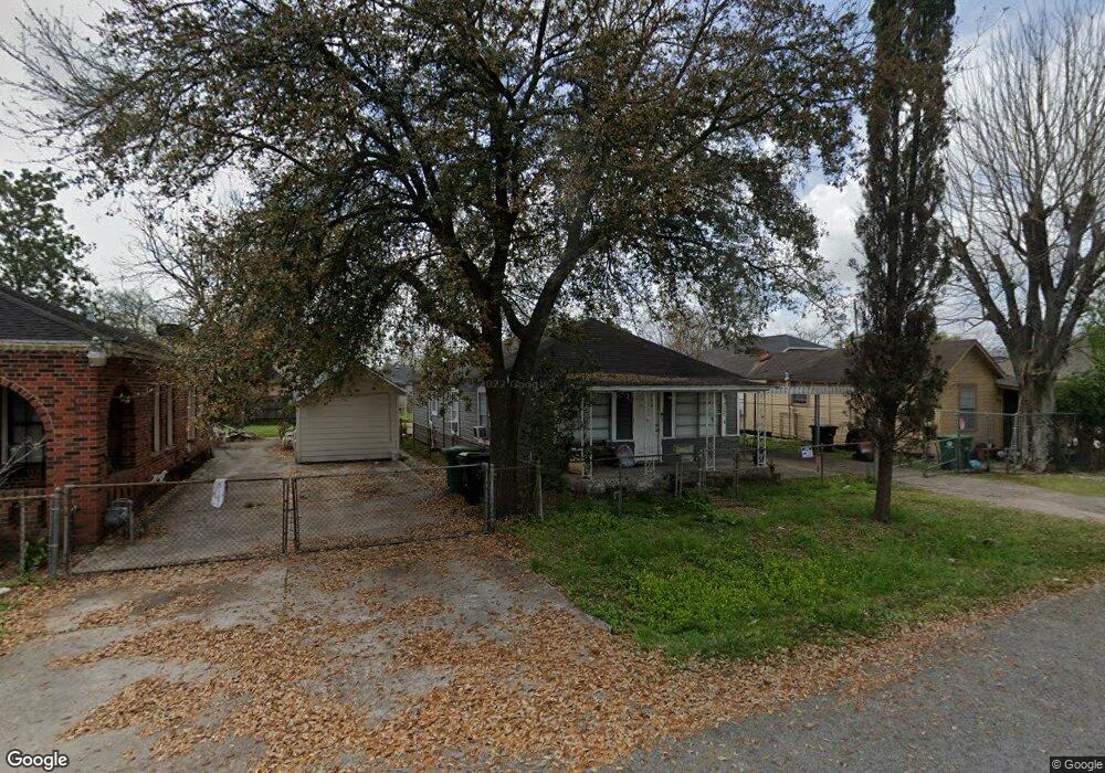 4610 Evella St, Houston, TX 77026 - photo 1