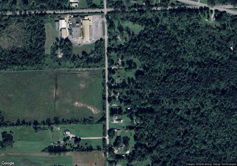 5641 Scotch Rd, Vassar, MI 48768 - photo 1