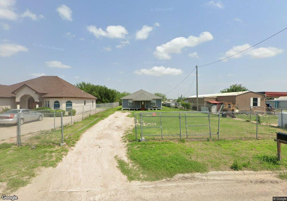 1024 Lark Cir, Alamo, TX 78516 - photo 1
