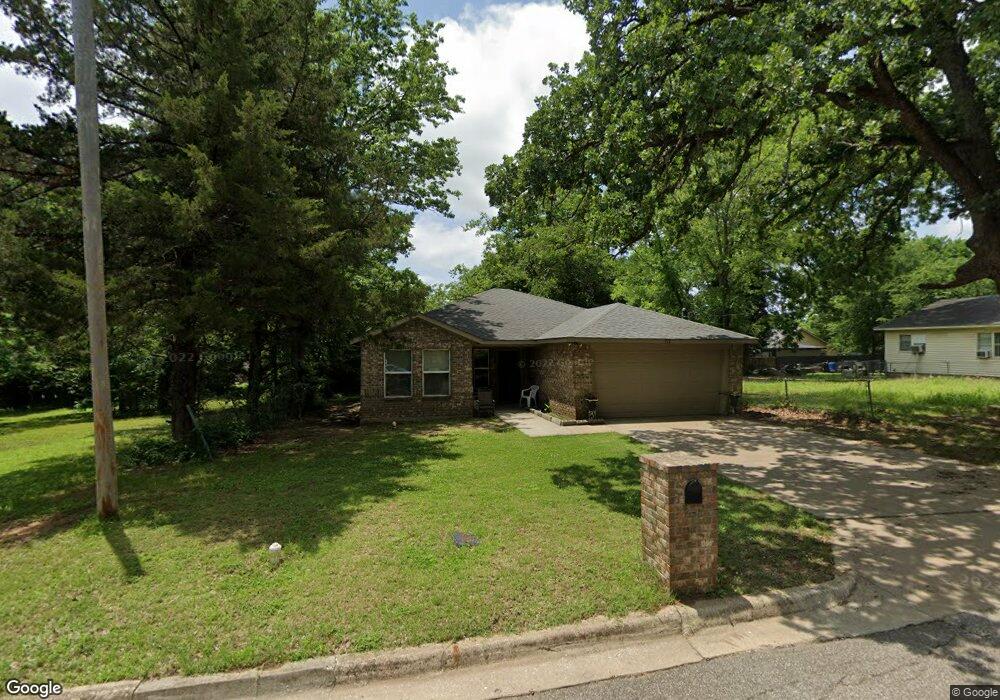 718 White St, Ardmore, OK 73401 - photo 1