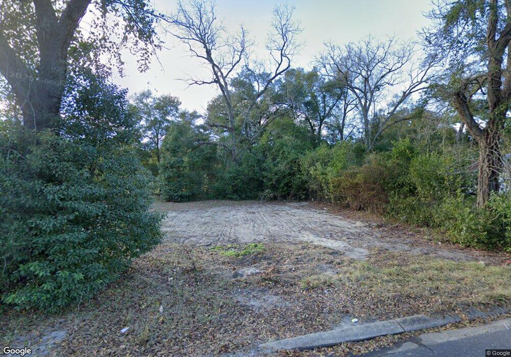 926 Magnolia St, Bainbridge, GA 39819 - photo 1