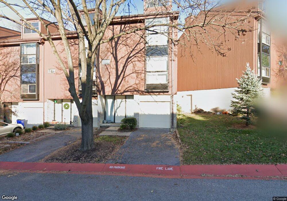 5538 Vantage Point Rd, Columbia, MD 21044 - photo 1