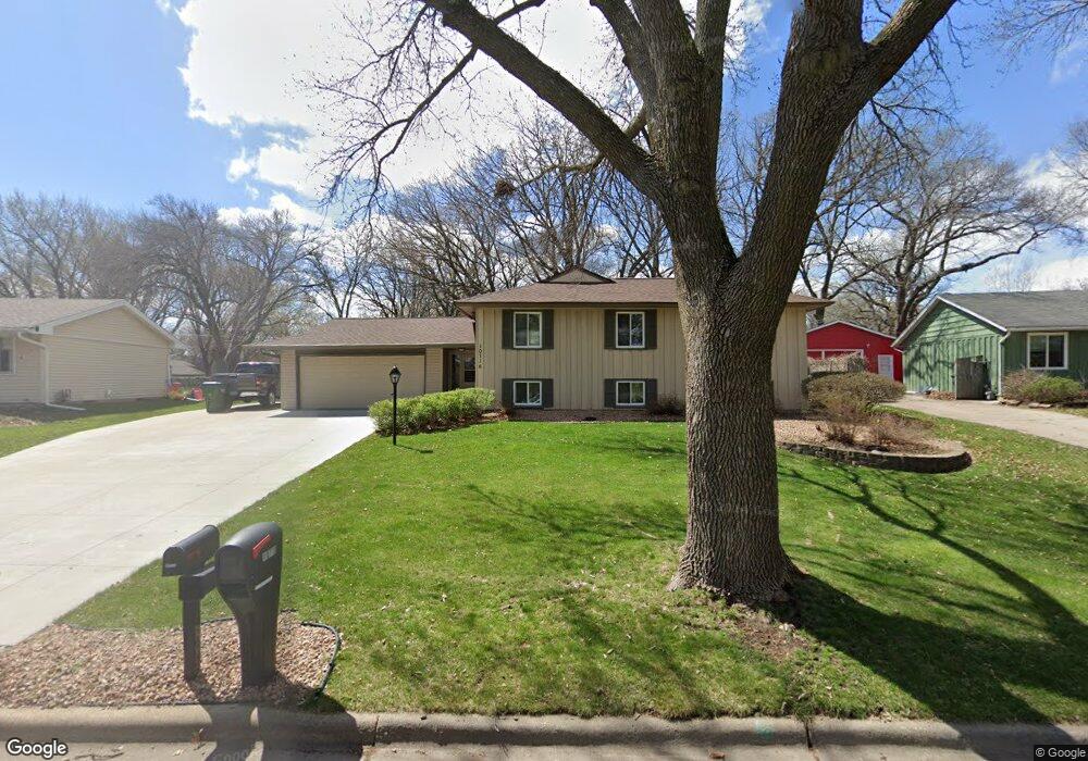 10716 Flora St NW, Coon Rapids, MN 55433 - photo 1