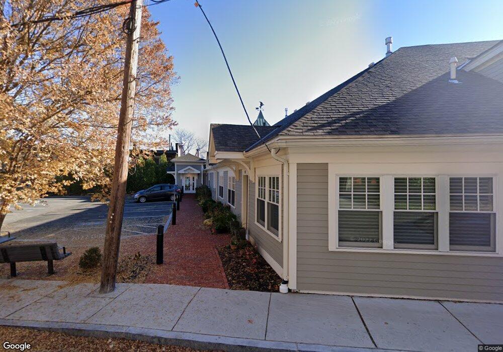 23 Elmwood Ave unit B, Winchester, MA 01890 - photo 1