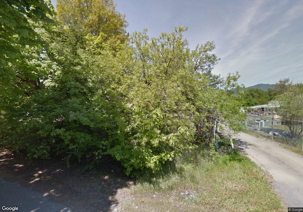 1732 Rogue River Hwy, Grants Pass, OR 97527 - photo 1